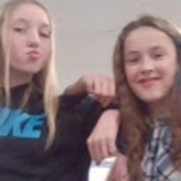 Meet your Posher, Haley - Picture 1 of 1